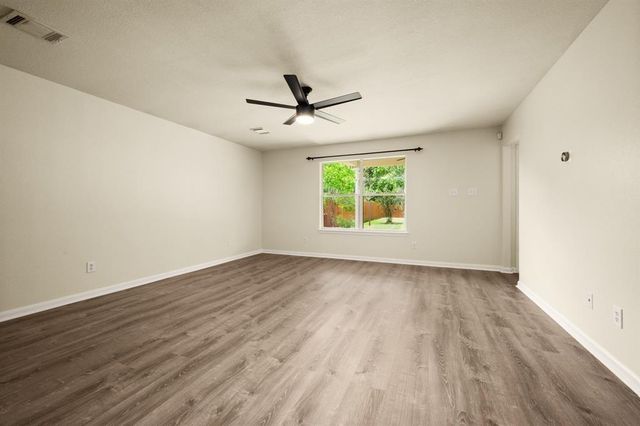4527 Nueces River Loop, Spring, TX 77386