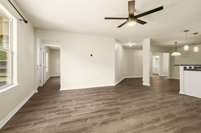 4527 Nueces River Loop, Spring, TX 77386