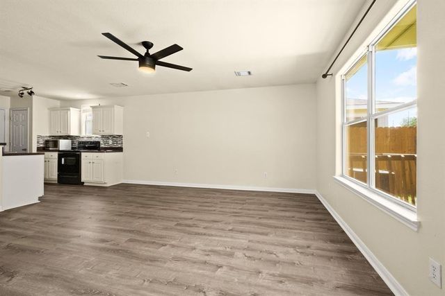 4527 Nueces River Loop, Spring, TX 77386