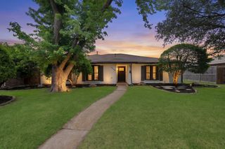 3220 Steven Drive, Plano, TX 75023