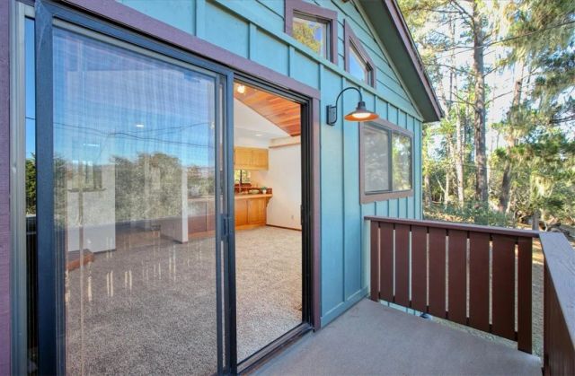 2550 Emerson Road, Cambria, CA 93428