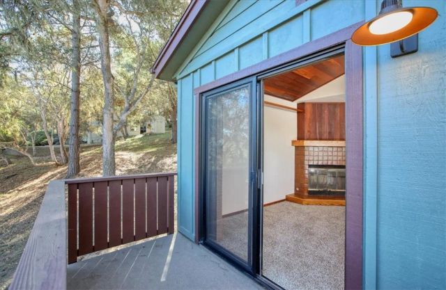 2550 Emerson Road, Cambria, CA 93428