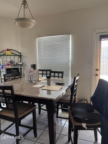 1214 Olga Mapula Drive, El Paso, TX 79936