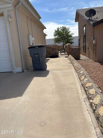 1214 Olga Mapula Drive, El Paso, TX 79936