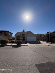 1214 Olga Mapula Drive, El Paso, TX 79936