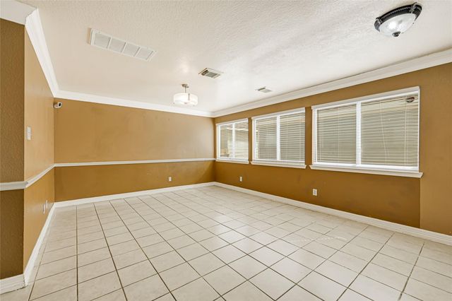 19518 Green Chase Lane, Houston, TX 77073