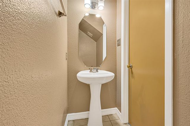 19518 Green Chase Lane, Houston, TX 77073