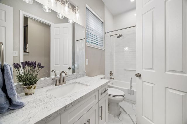 4206 Hidden Links Court, Kingwood, TX 77339