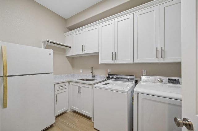 4206 Hidden Links Court, Kingwood, TX 77339