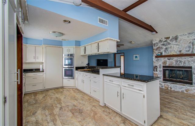 757 County Road 291, Sargent, TX 77414