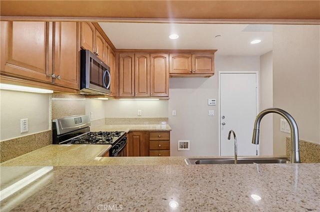 20809 Seine, Lakewood, CA 90715