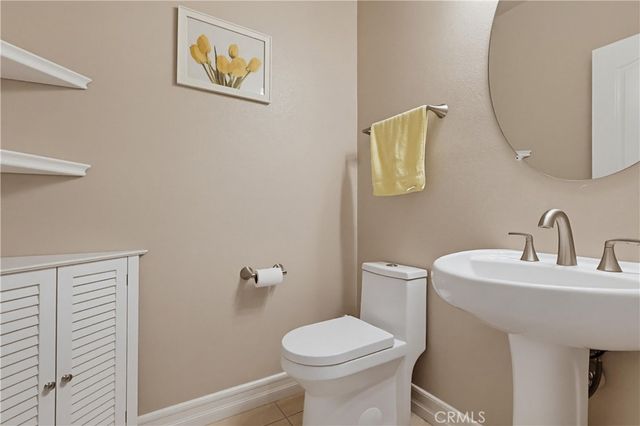 20809 Seine, Lakewood, CA 90715