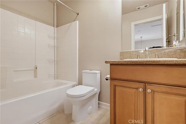 20809 Seine, Lakewood, CA 90715