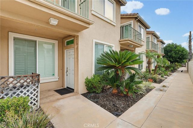20809 Seine, Lakewood, CA 90715