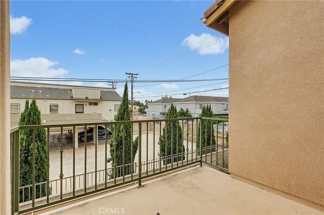 20809 Seine, Lakewood, CA 90715