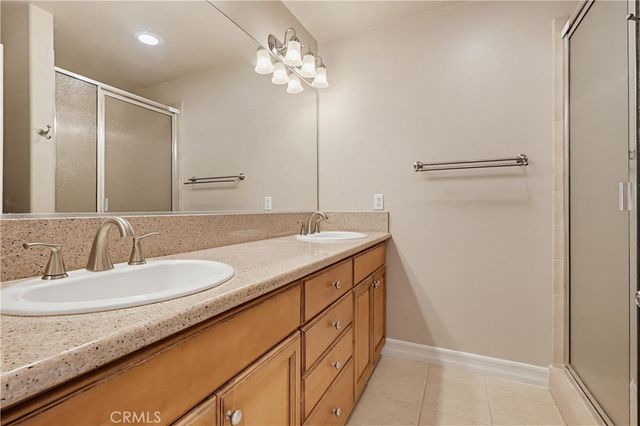 20809 Seine, Lakewood, CA 90715