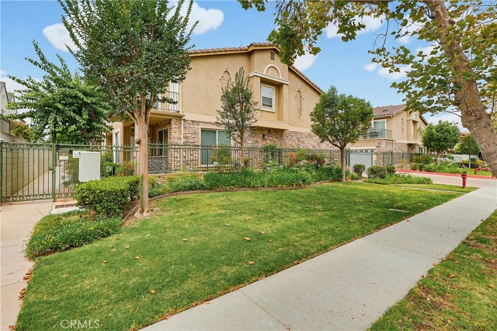 20809 Seine, Lakewood, CA 90715