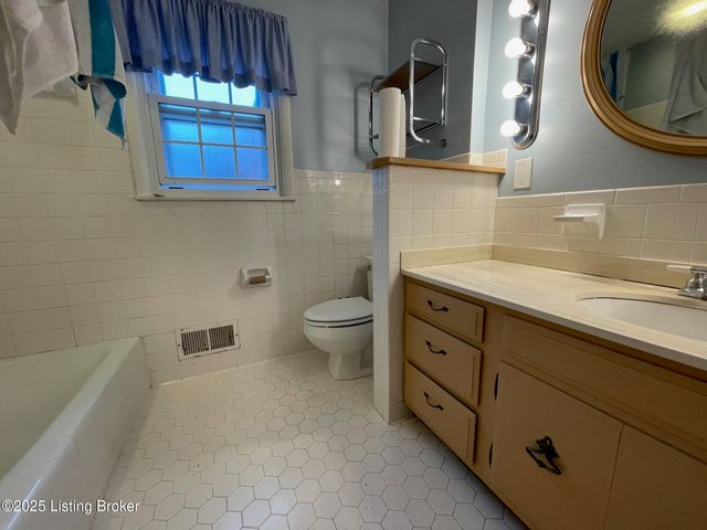 816 Melford Ave 1, Louisville, KY 40217