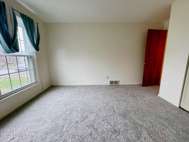 816 Melford Ave 1, Louisville, KY 40217