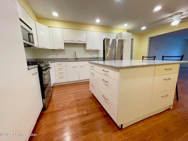 816 Melford Ave 1, Louisville, KY 40217