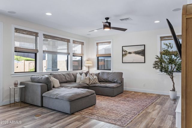9810 E RESISTANCE Avenue, Mesa, AZ 85212