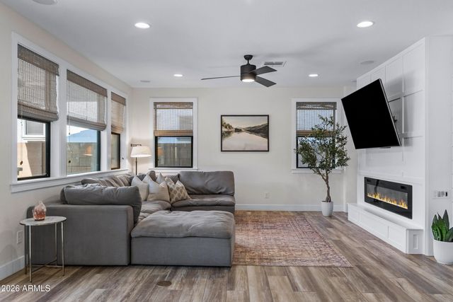 9810 E RESISTANCE Avenue, Mesa, AZ 85212