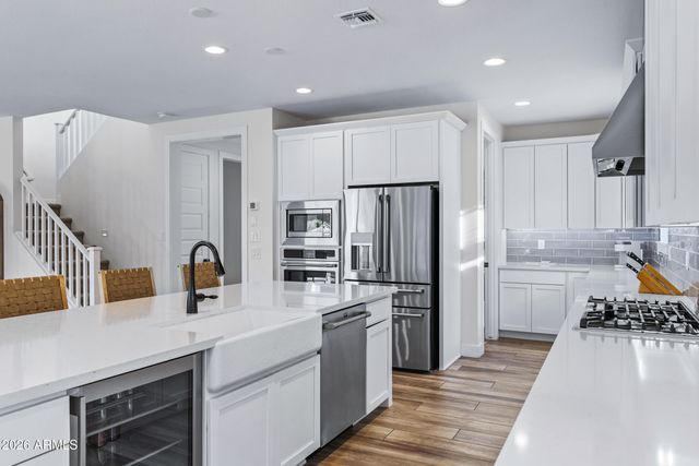 9810 E RESISTANCE Avenue, Mesa, AZ 85212