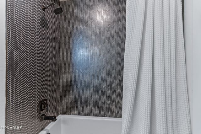 9810 E RESISTANCE Avenue, Mesa, AZ 85212