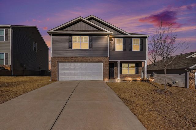 365 Valencia Circle, Wellford, SC 29385