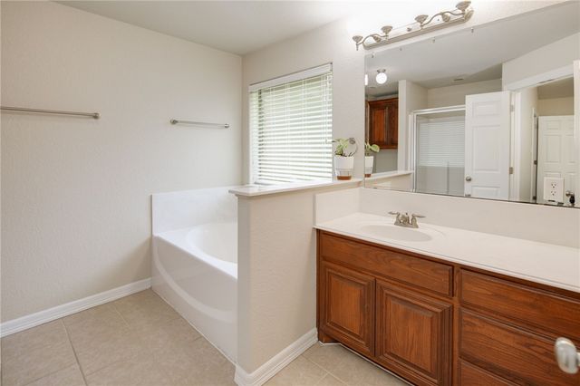 2481 Newark Circle, College Station, TX 77845