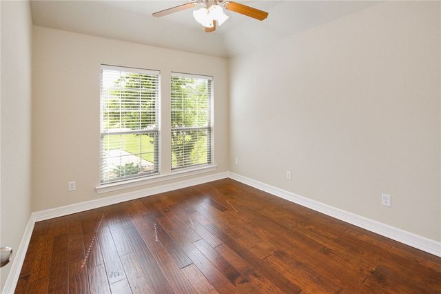 2481 Newark Circle, College Station, TX 77845