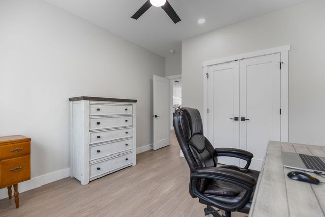 300 Beleshere Dr, Inman, SC 29349