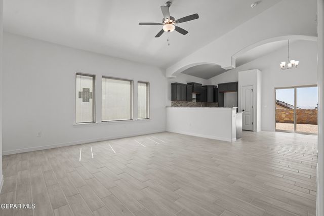 557 Paseo Modesto Drive, El Paso, TX 79928