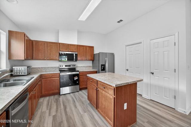 7551 MISHKIE Drive, Jacksonville, FL 32244