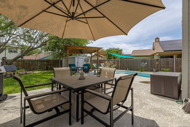 7980 Pepper Trail, San Antonio, TX 78244