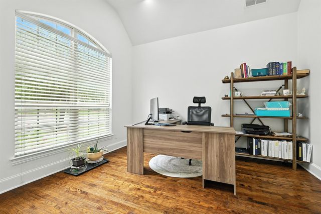 628 Four Stones Boulevard, Lewisville, TX 75056