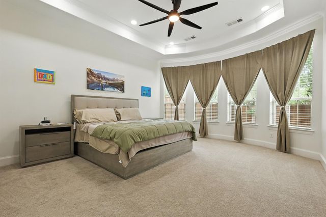 628 Four Stones Boulevard, Lewisville, TX 75056