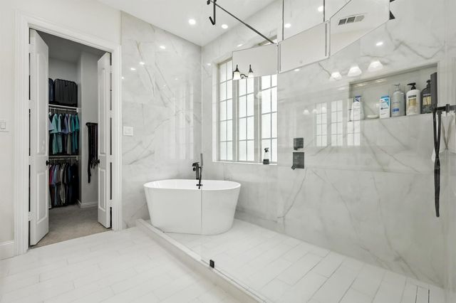 628 Four Stones Boulevard, Lewisville, TX 75056