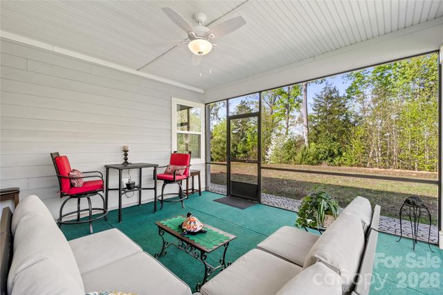 264 Flat Rock Drive, Denver, NC 28037