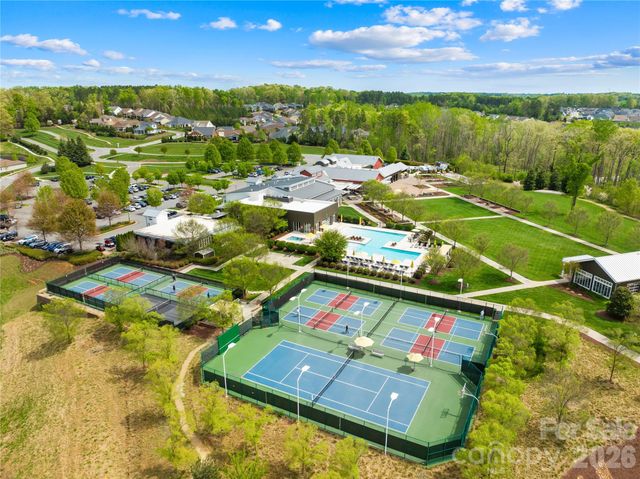 264 Flat Rock Drive, Denver, NC 28037