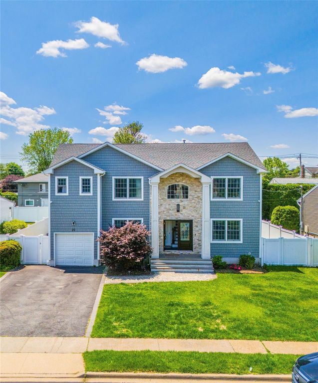20 Frederick Drive, Plainview, NY 11803