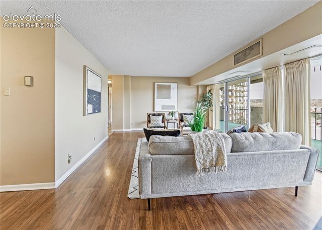 411 Lakewood Circle B712, Colorado Springs, CO 80910