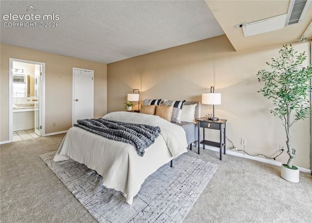 411 Lakewood Circle B712, Colorado Springs, CO 80910