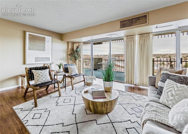 411 Lakewood Circle B712, Colorado Springs, CO 80910