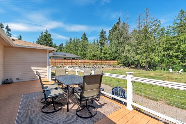 451 Rhododendron Drive, Sequim, WA 98382