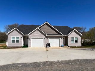 303 Edgefiled Street, Chesnee, SC 29323