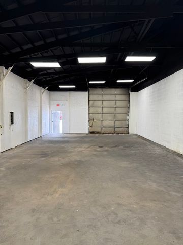 15526 Wentworth Avenue, South Holland, IL 60473