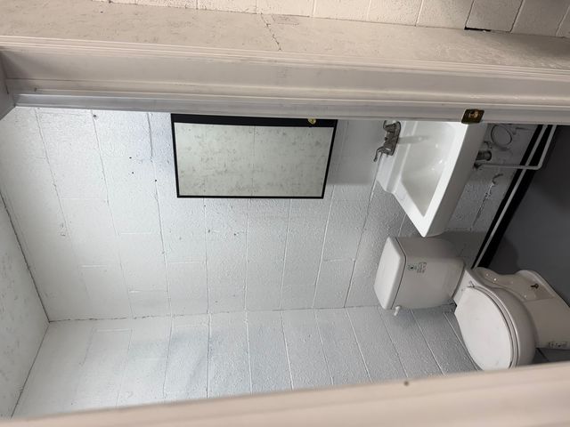 15526 Wentworth Avenue, South Holland, IL 60473