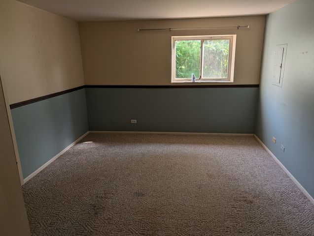 843 E Princeton Circle 843, Island Lake, IL 60042