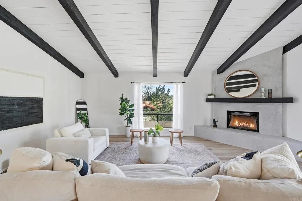 1003 Via Unidos, Fallbrook, CA 92028